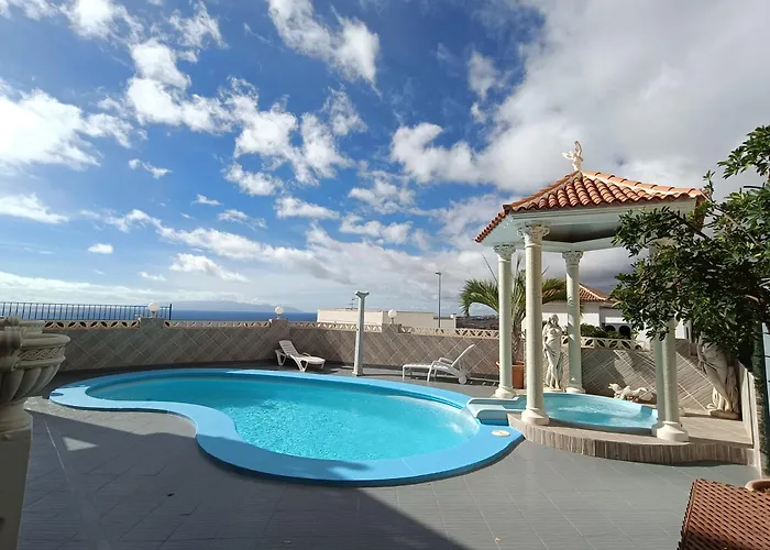 Villa Costa Adeje Willa *